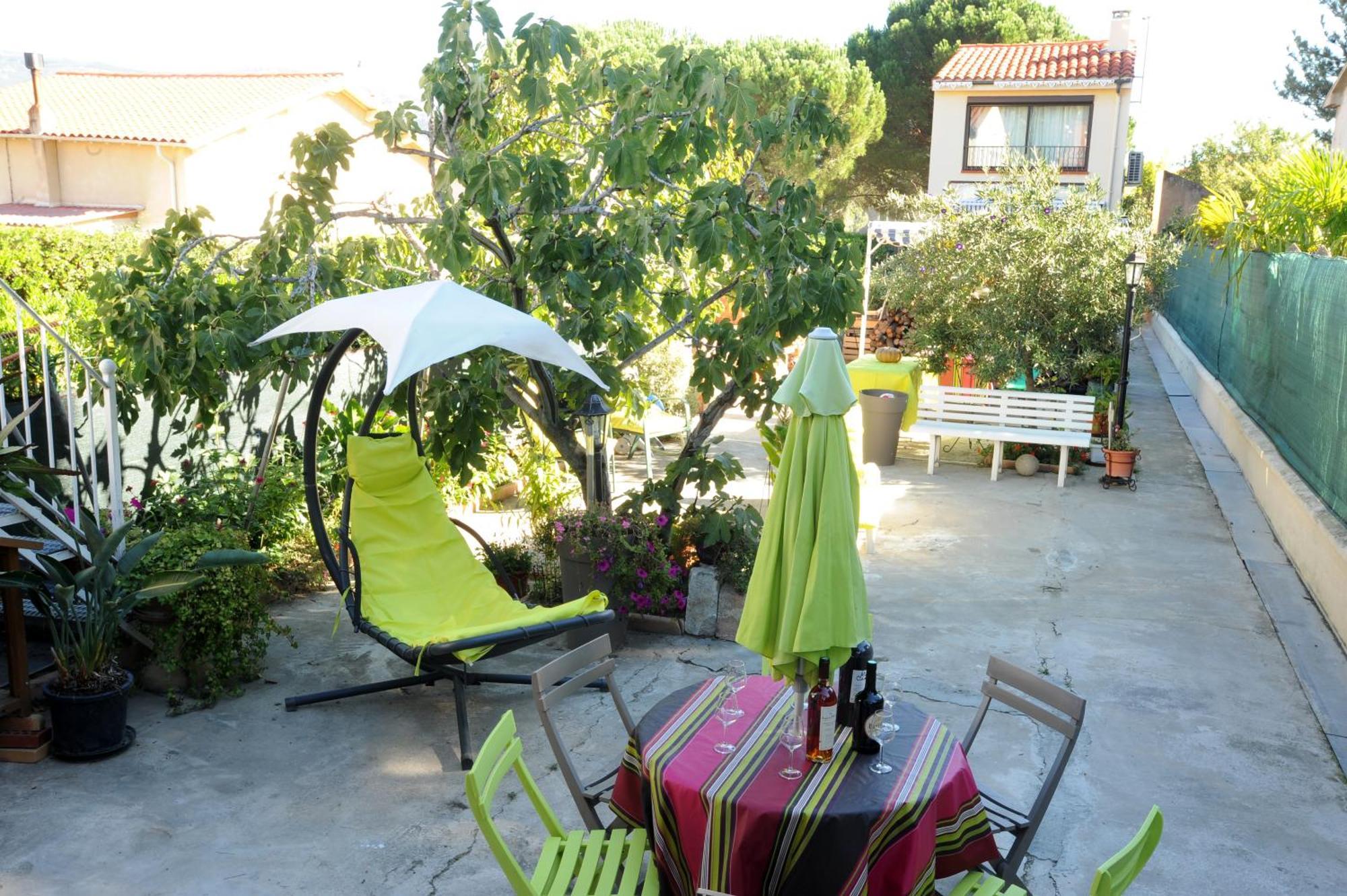 Pavillon Clara Flor Βίλα Prades  Εξωτερικό φωτογραφία